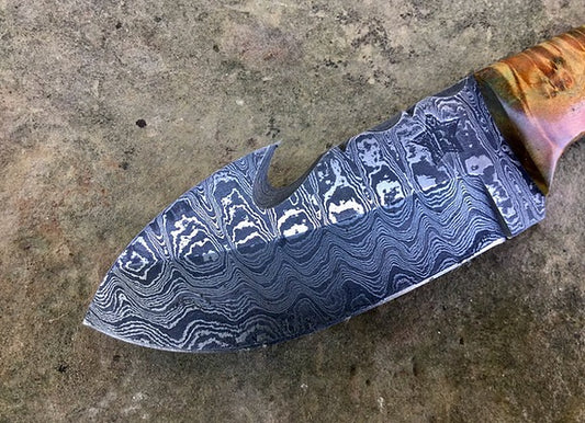 Skinning Knife with Gut Hook