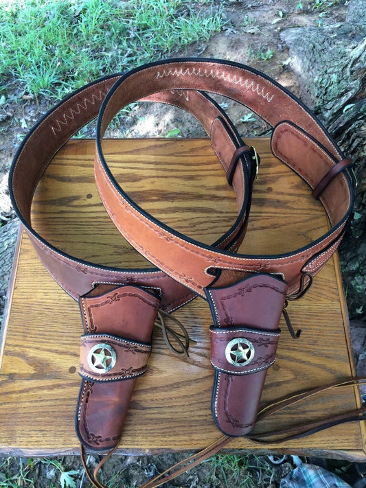 Handmade Cowboy gunbelt, bullet loop, ammo belt, for .22, .38, .357, .44, and .45, western style gunbelt with holster, Revolver,